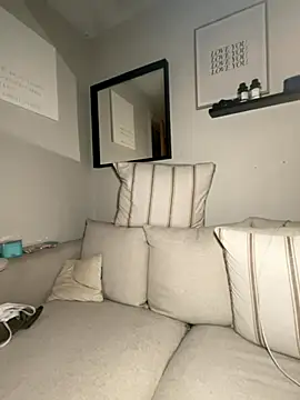 Snapshot of MissMaisiex chatting on 11-11-25, 08:20 MissMaisiex online show from 11-11-25, 08:20