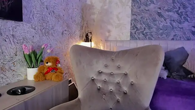 Arianaa collins online show from 02-10-26, 11:58