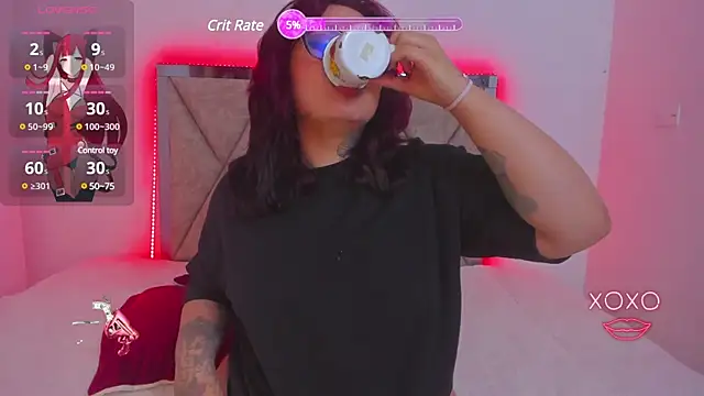 Curvybaddie99 online show from 03-07-25, 09:18