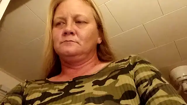 wetnwildforyou online show from 09-11-25, 12:22