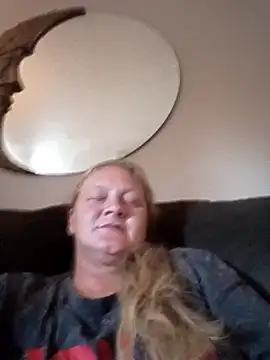 wetnwildforyou online show from 11-08-25, 04:51