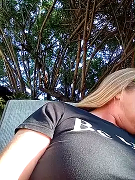 wetnwildforyou online show from 11-21-25, 09:02