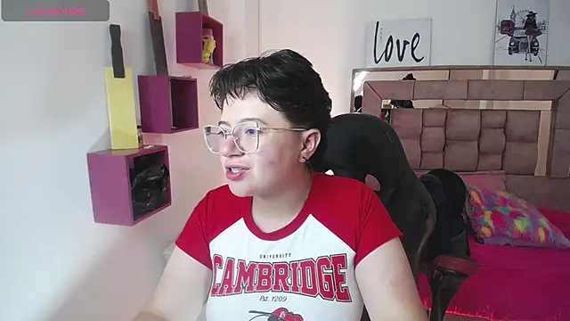 safyka online show from 09-30-25, 12:37