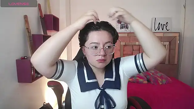 safyka online show from 11-21-25, 12:10