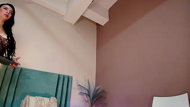 SeleneLujan online show from 11-04-25, 12:04