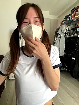 Snapshot of daiyo_kai_Gutara chatting on 09-20-25, 02:12 daiyo kai Gutara online show from 09-20-25, 02:12