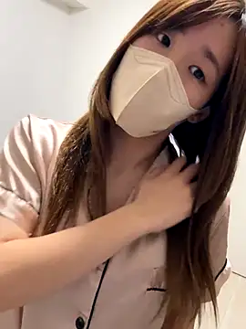 Snapshot of daiyo_kai_Gutara chatting on 10-10-25, 02:05 daiyo kai Gutara online show from 10-10-25, 02:05