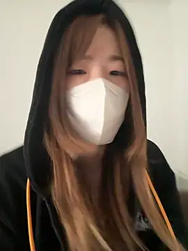 Snapshot of daiyo_kai_Gutara chatting on 10-13-25, 01:05 daiyo kai Gutara online show from 10-13-25, 01:05