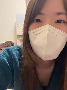 Snapshot of daiyo_kai_Gutara chatting on 10-17-25, 01:03 daiyo kai Gutara online show from 10-17-25, 01:03