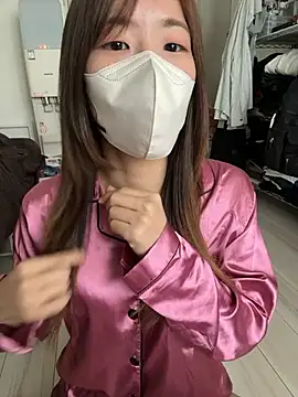 Snapshot of daiyo_kai_Gutara chatting on 10-18-25, 02:36 daiyo kai Gutara online show from 10-18-25, 02:36