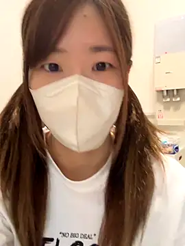 Snapshot of daiyo_kai_Gutara chatting on 10-19-25, 02:12 daiyo kai Gutara online show from 10-19-25, 02:12