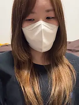 Snapshot of daiyo_kai_Gutara chatting on 10-20-25, 01:11 daiyo kai Gutara online show from 10-20-25, 01:11