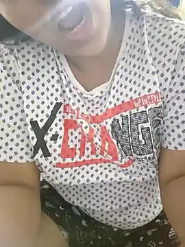 Snapshot of pallu_telgu_kannada chatting on 03-11-25, 05:57 pallu telgu kannada online show from 03-11-25, 05:57