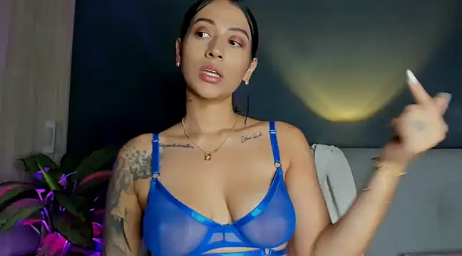 Snapshot of KeyshaRoberts_ chatting on 03-11-25, 03:16 KeyshaRoberts online show from 03-11-25, 03:16