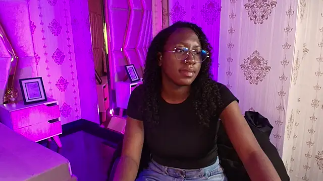 Qeen blackk online show from 09-16-25, 06:42