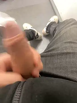 GreekDaddyNickOfficial online show from 03-08-25, 04:28