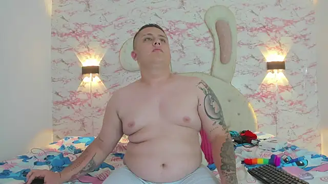 Snapshot of IM_SINAY chatting on 09-09-25, 08:30 IM SINAY online show from 09-09-25, 08:30