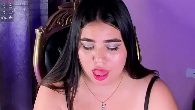 Snapshot of MadissonLee__ chatting on 10-14-25, 07:14 MadissonLee online show from 10-14-25, 07:14