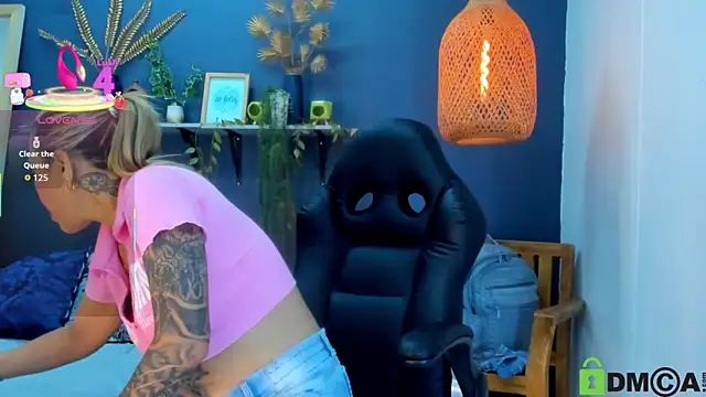 yessila parker online show from 11-15-25, 02:31