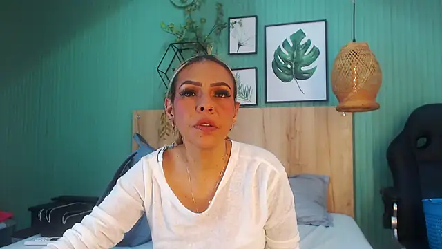 yessila parker online show from 12-03-25, 05:44