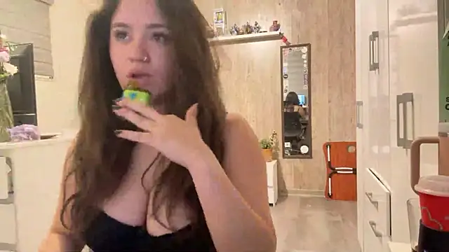 Piolapk online show from 03-17-26, 01:43