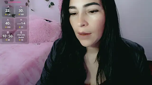 luna lgomez  online show from 03-07-25, 11:18