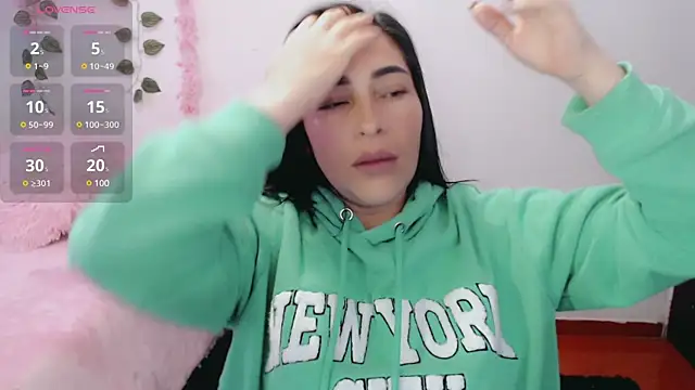 luna lgomez  online show from 03-13-25, 11:19