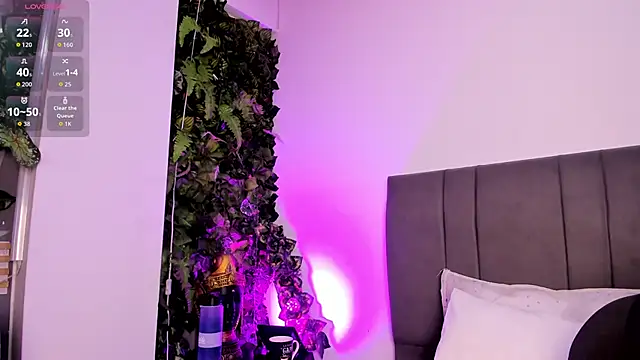 Fernanda liie  online show from 02-27-26, 12:16