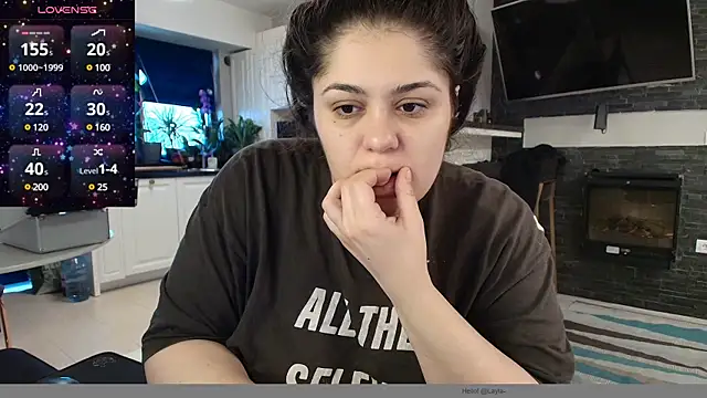 Layla- online show from 01-10-25, 11:54