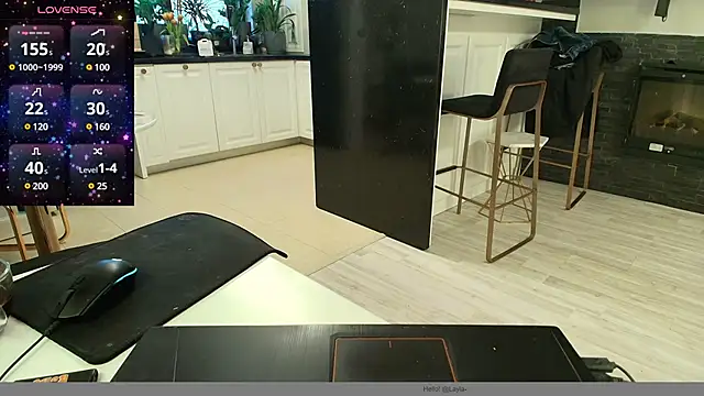 Layla- online show from 02-01-25, 09:21