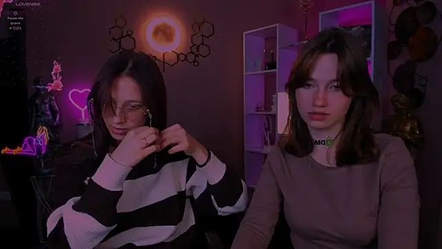 Snapshot of helli_belli chatting on 09-28-25, 07:41 helli belli online show from 09-28-25, 07:41