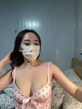 Snapshot of xiaoyusu-88 chatting on 03-11-25, 02:40 xiaoyusu-88 online show from 03-11-25, 02:40