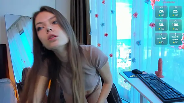 Alice neon online show from 11-17-25, 01:00