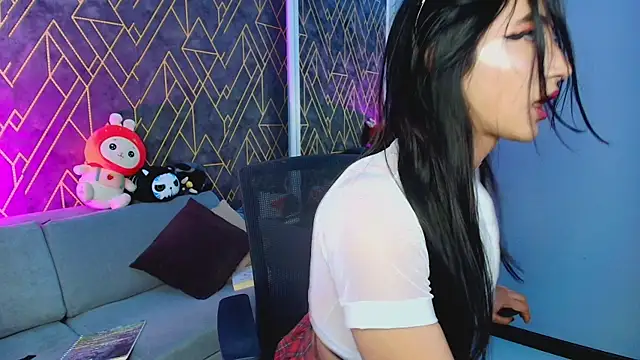 Tahara Romanov online show from 09-25-25, 04:00