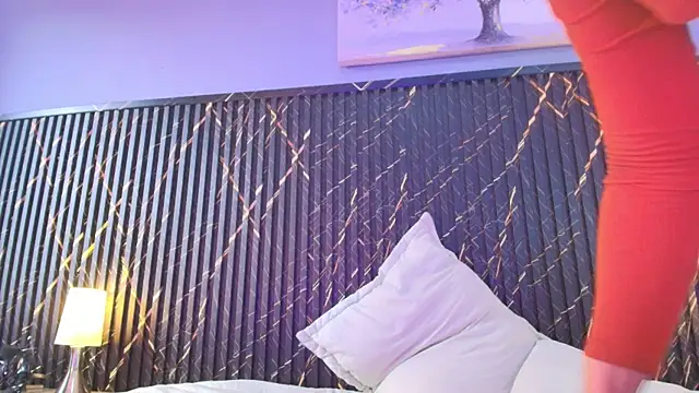 Snapshot of fiire_nymph chatting on 09-27-25, 07:30 fiire nymph online show from 09-27-25, 07:30