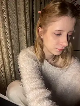 amorearte m online show from 02-04-26, 09:42