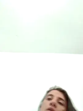 ArianaaGrace online show from 12-20-25, 07:43