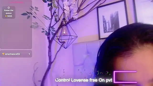 Snapshot of SamanthaSmiithh chatting on 03-08-25, 12:22 SamanthaSmiithh online show from 03-08-25, 12:22