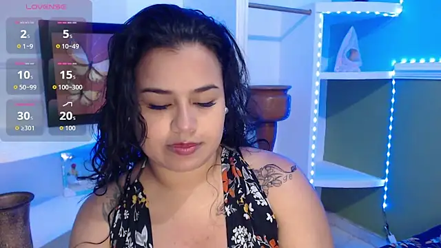 Snapshot of SamanthaSmiithh chatting on 10-13-25, 09:48 SamanthaSmiithh online show from 10-13-25, 09:48