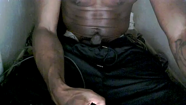 Snapshot of Jsmooth93 chatting on 03-06-25, 06:52 Jsmooth93 online show from 03-06-25, 06:52