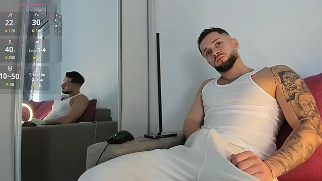 nicholasX1 online show from 04-08-26, 06:24