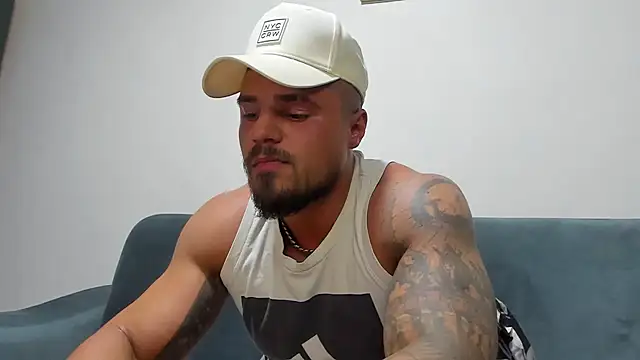 Tiberius hunk online show from 03-22-25, 07:09