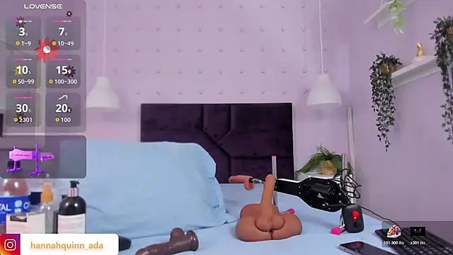 Hanaahquinn online show from 11-08-25, 11:43