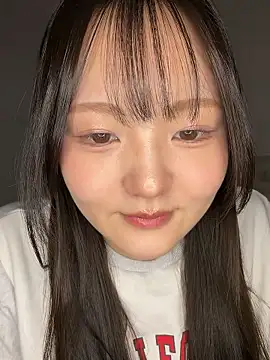 MinaKubo online show from 04-15-26, 03:08