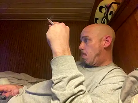 Mac ThunderCock online show from 10-23-25, 08:46