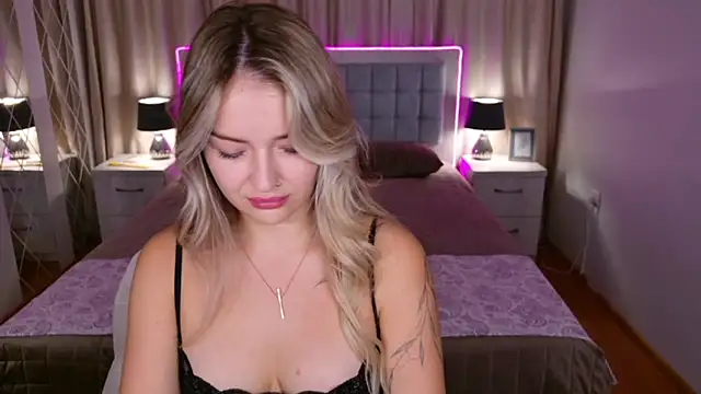 Snapshot of EvaGoddes chatting on 09-13-25, 06:46 EvaGoddes online show from 09-13-25, 06:46