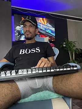 Miguel bigcock online show from 03-08-25, 04:50