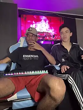 Miguel bigcock online show from 03-14-25, 01:57