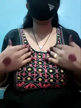 Sexyradha  online show from 04-14-26, 05:52