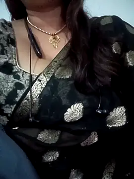 Snapshot of Neha-Bhabhi-Rasily chatting on 11-22-25, 09:19 Neha-Bhabhi-Rasily online show from 11-22-25, 09:19